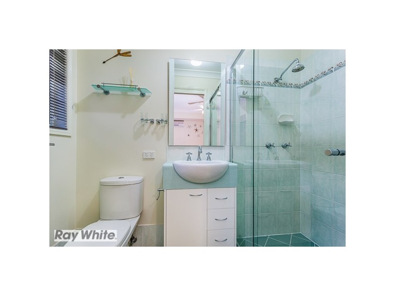 16 Esk Place, Kallangur QLD 4503