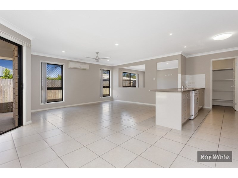 33 Nutmeg Drive, Griffin QLD 4503