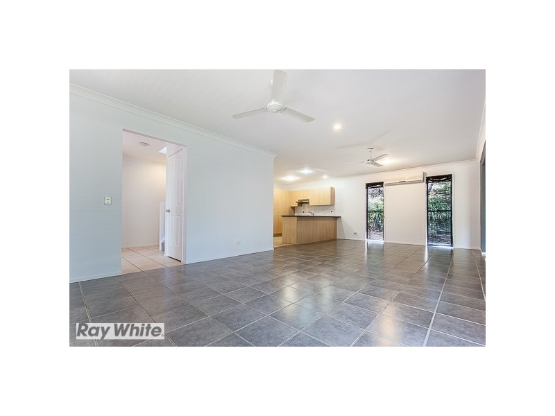 10 Copper Crescent, Griffin QLD 4503