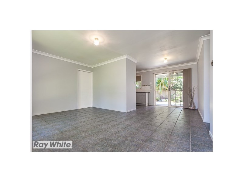 11 Lynette Street, Kallangur QLD 4503