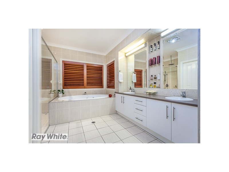 14 Hawkhurst Court, Murrumba Downs QLD 4503