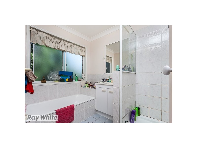 Rothwell QLD 4022