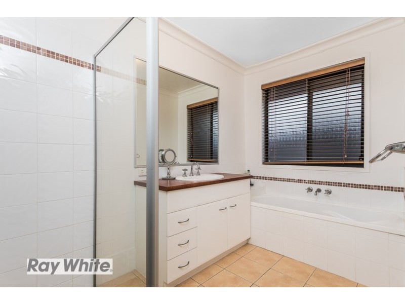 9 Bronze Court, Griffin QLD 4503