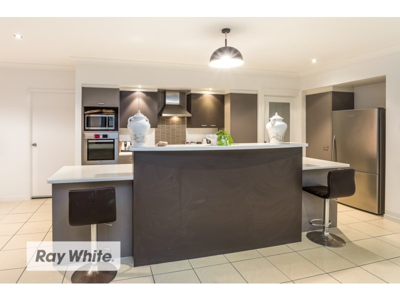 11 Clearwater Crescent, Murrumba Downs QLD 4503