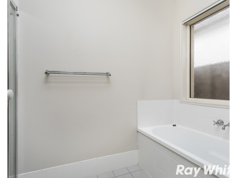 52 Elkington Circuit, North Lakes QLD 4509