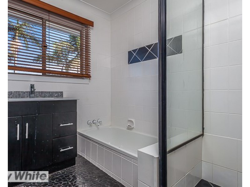 Kallangur QLD 4503
