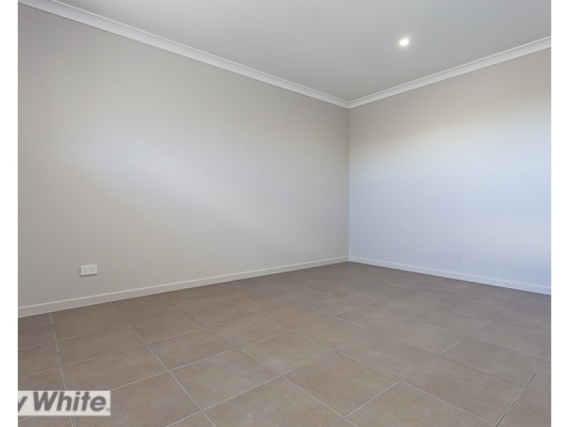 3 Essencia Avenue, Dakabin QLD 4503