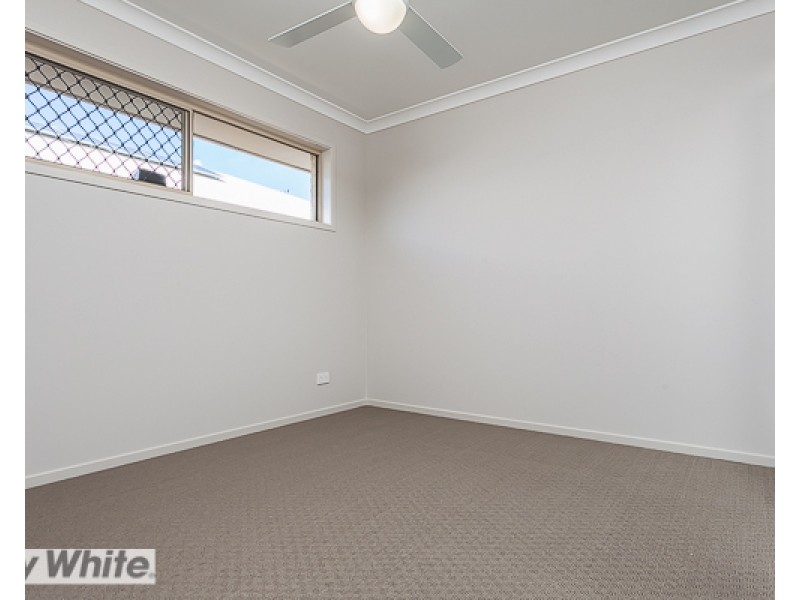 3 Essencia Avenue, Dakabin QLD 4503