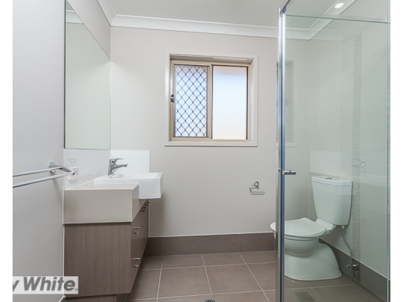 3 Essencia Avenue, Dakabin QLD 4503