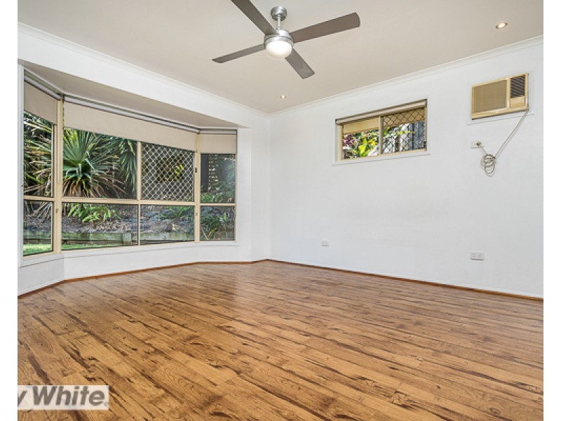 51 Balstrup Road North, Kallangur QLD 4503