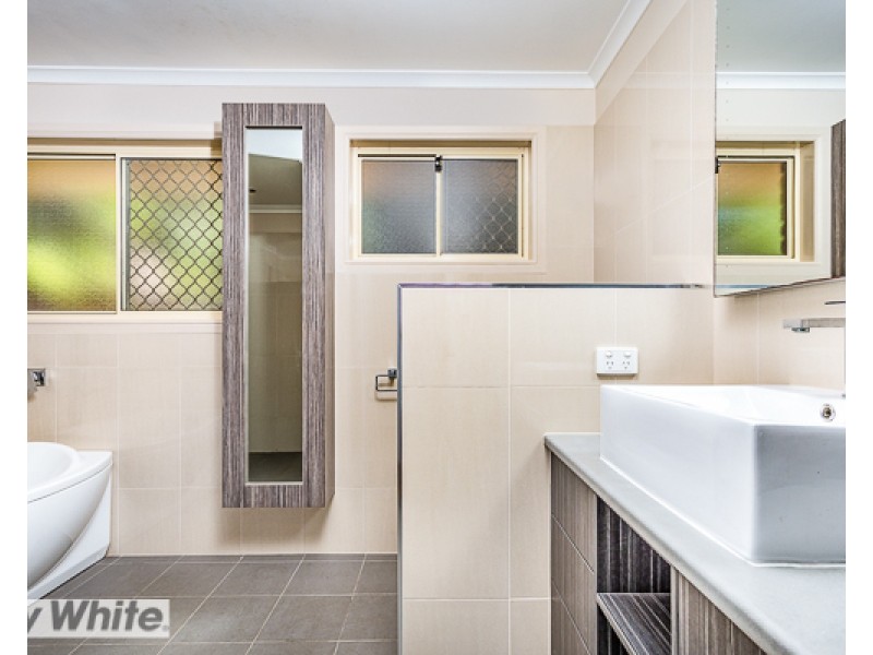 51 Balstrup Road North, Kallangur QLD 4503