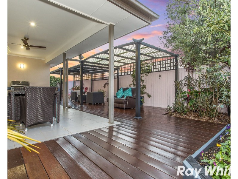 1 Goss Close, North Lakes QLD 4509