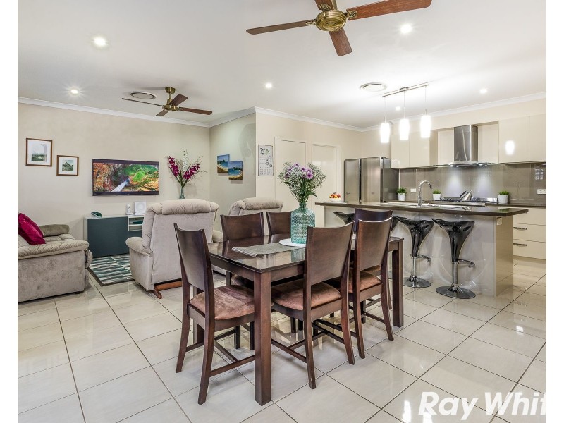 1 Goss Close, North Lakes QLD 4509