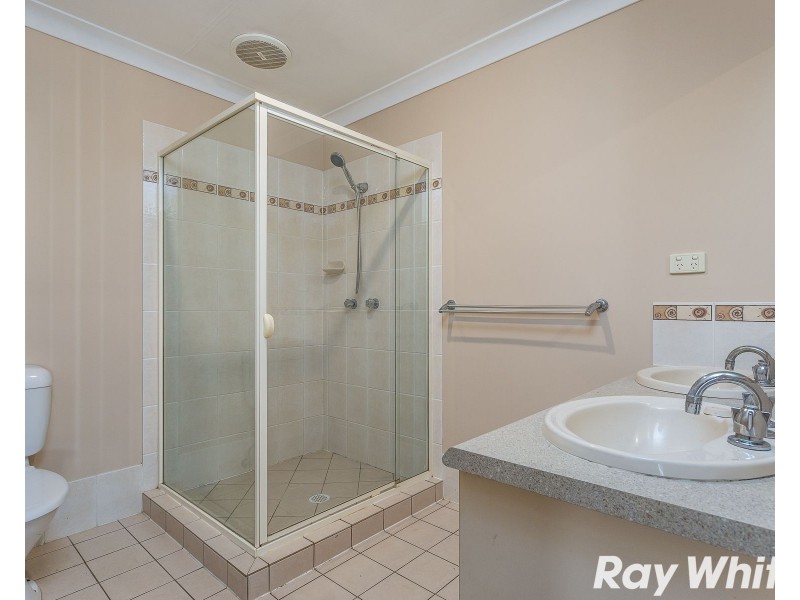 6 Greenway Place, Deception Bay QLD 4508