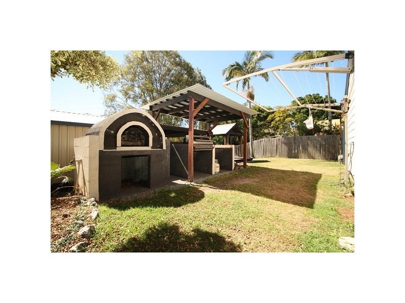 19 Jillian Street, Kallangur QLD 4503