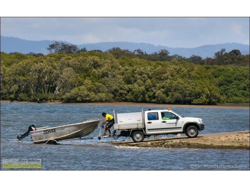 13 Barnard Crescent, Murrumba Downs QLD 4503