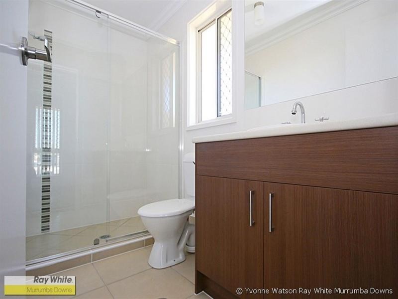 1 Severn Court, North Lakes QLD 4509