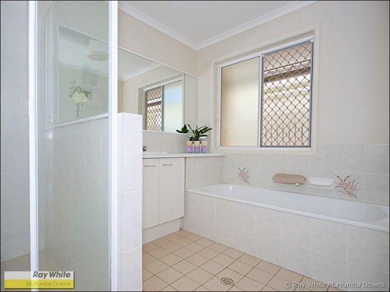 24 Morris Road, Kippa-ring QLD 4021