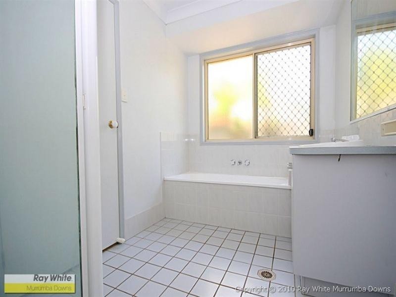 10 St Aidens Court, Kallangur QLD 4503