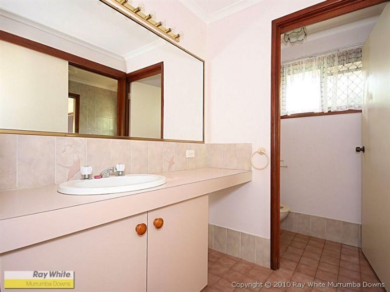 36 Belrose Avenue, Petrie QLD 4502