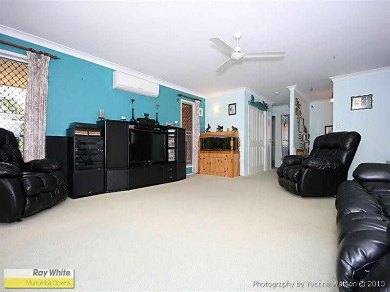 3 Roseville Street, Petrie QLD 4502