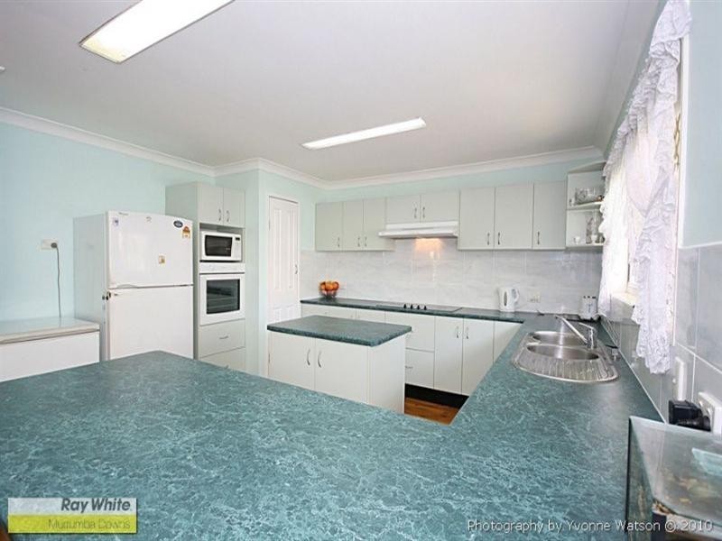 3 Roseville Street, Petrie QLD 4502