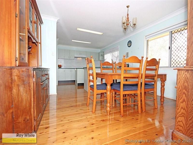 3 Roseville Street, Petrie QLD 4502