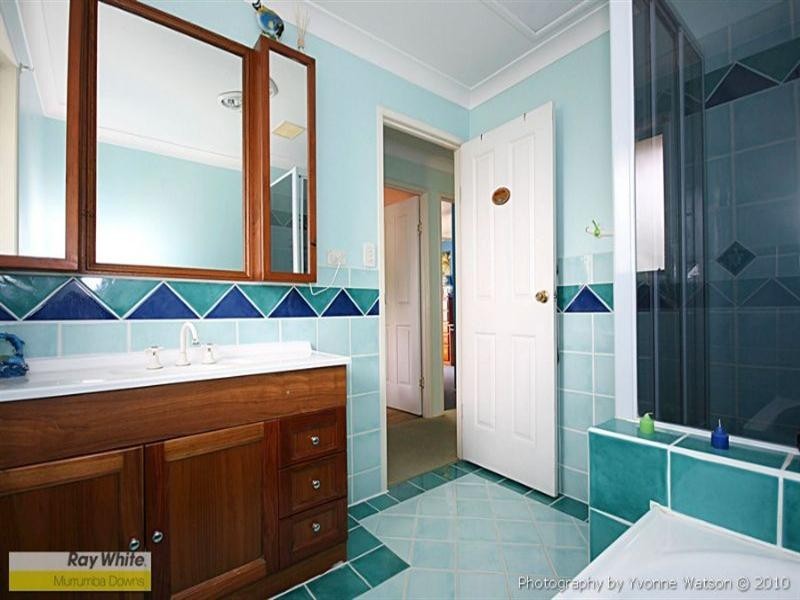 3 Roseville Street, Petrie QLD 4502