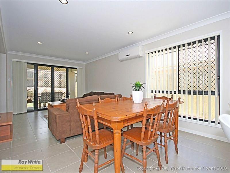 46 Mackintosh Drive, North Lakes QLD 4509