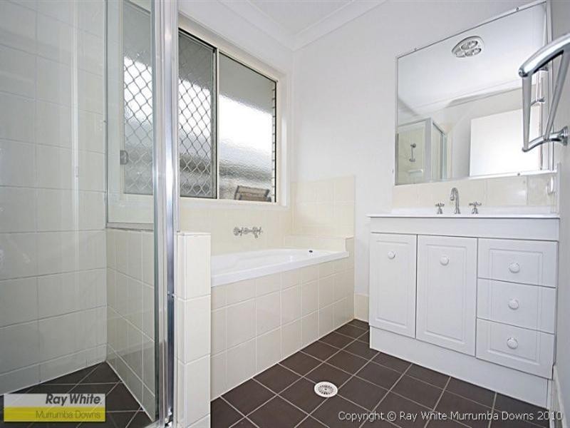 2 Moriarty Place, Bald Hills QLD 4036