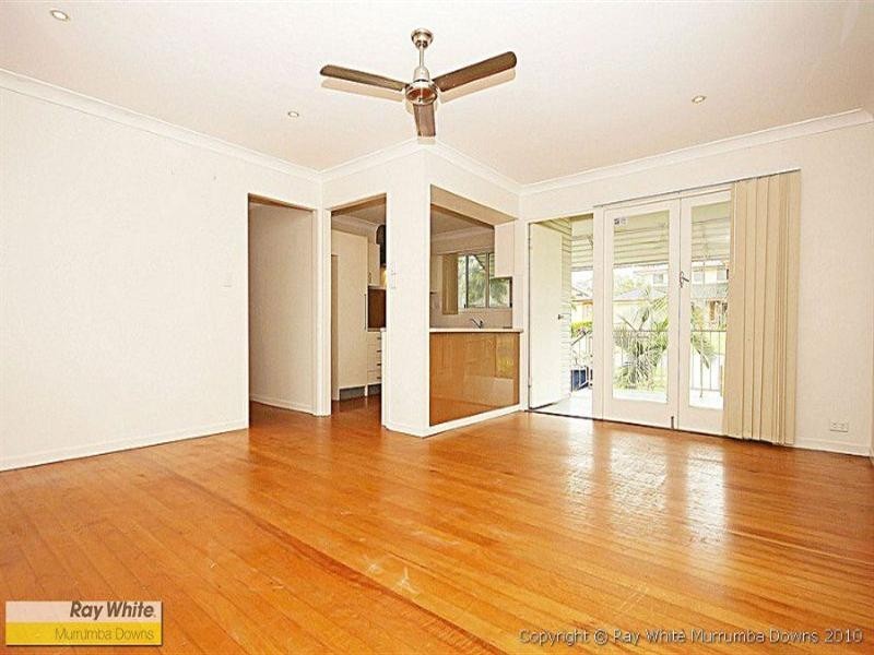 24 Woonara Drive, Petrie QLD 4502