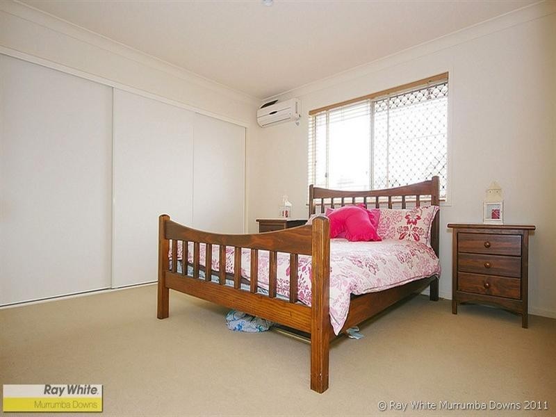 16 Swordgrass Court, Kallangur QLD 4503