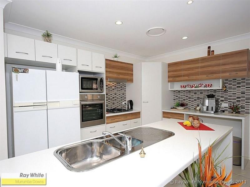 4 Argus Place, Kallangur QLD 4503