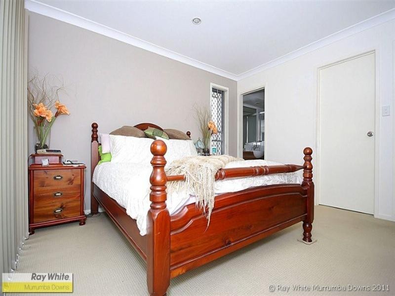 4 Argus Place, Kallangur QLD 4503