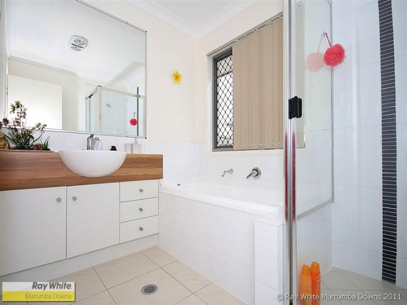 4 Argus Place, Kallangur QLD 4503
