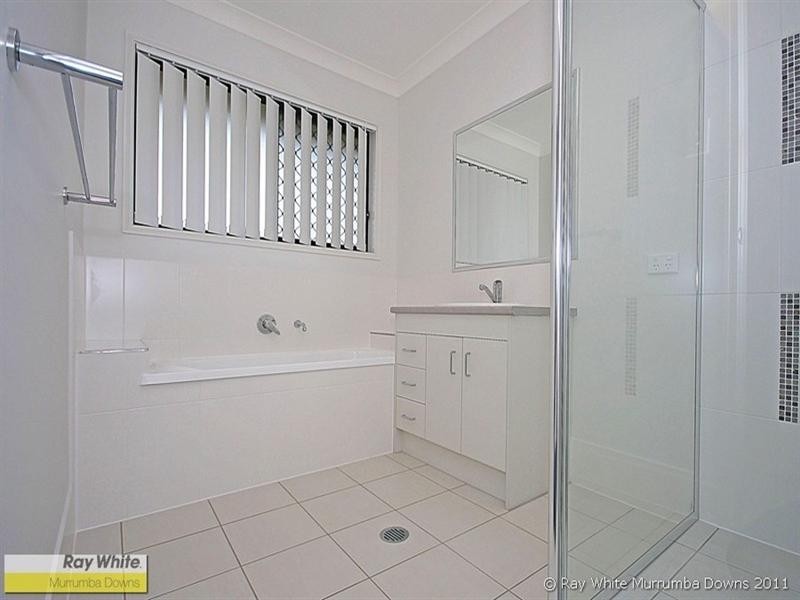 14 Midgley Street, Kallangur QLD 4503