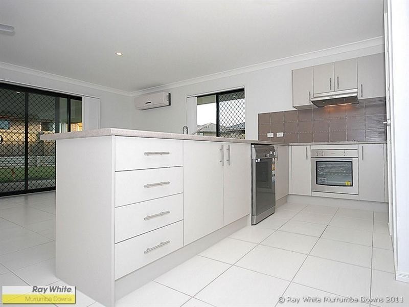 14 Midgley Street, Kallangur QLD 4503