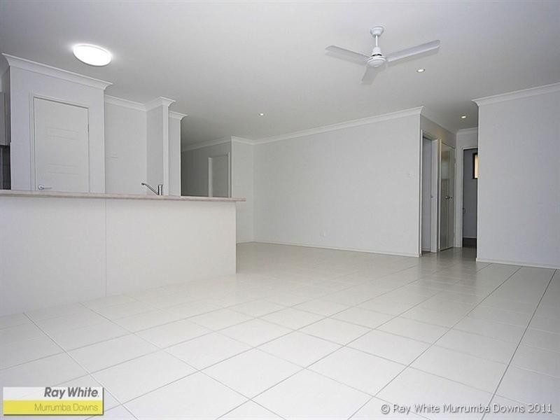 14 Midgley Street, Kallangur QLD 4503