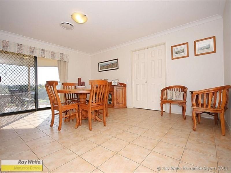 9 Wallers Court, Petrie QLD 4502