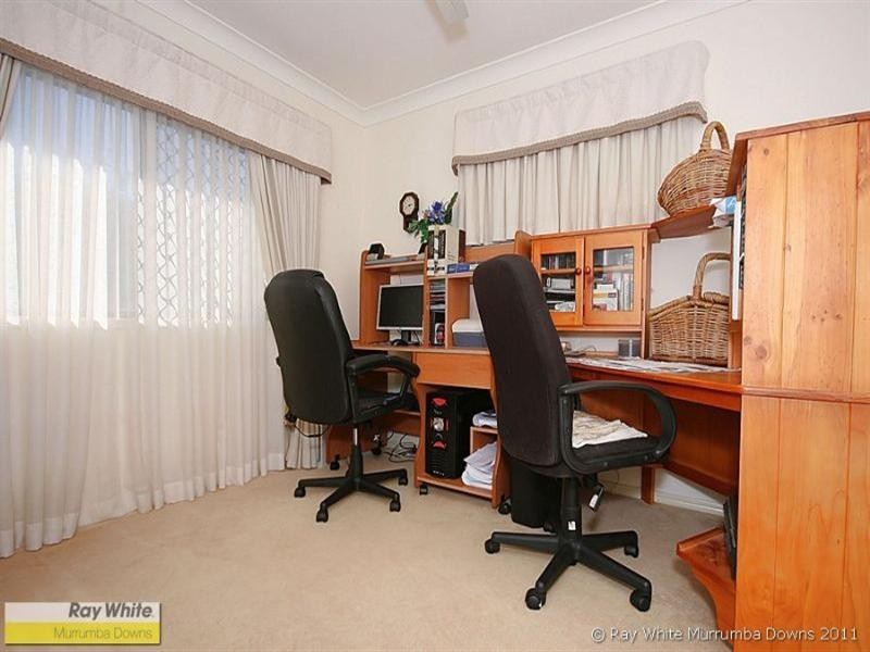 9 Wallers Court, Petrie QLD 4502