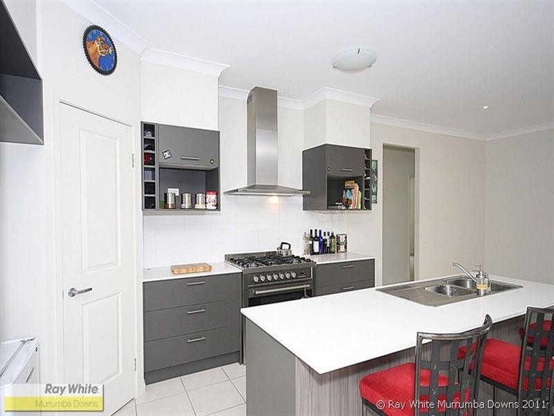 17 Waterway Crescent, Murrumba Downs QLD 4503