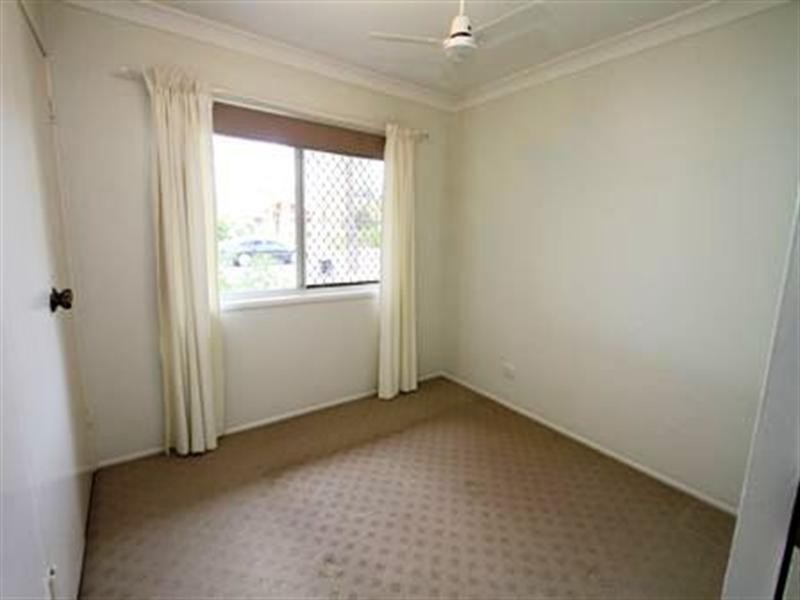 4 Chestnut Drive, Murrumba Downs QLD 4503