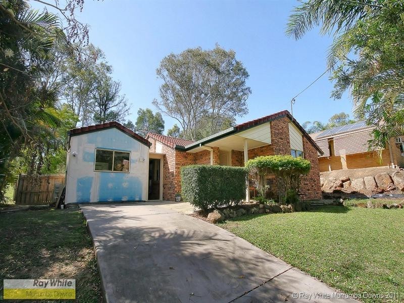 4 Falcon Court, Kallangur QLD 4503