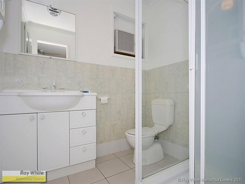 17 Eucumbene Drive, Petrie QLD 4502