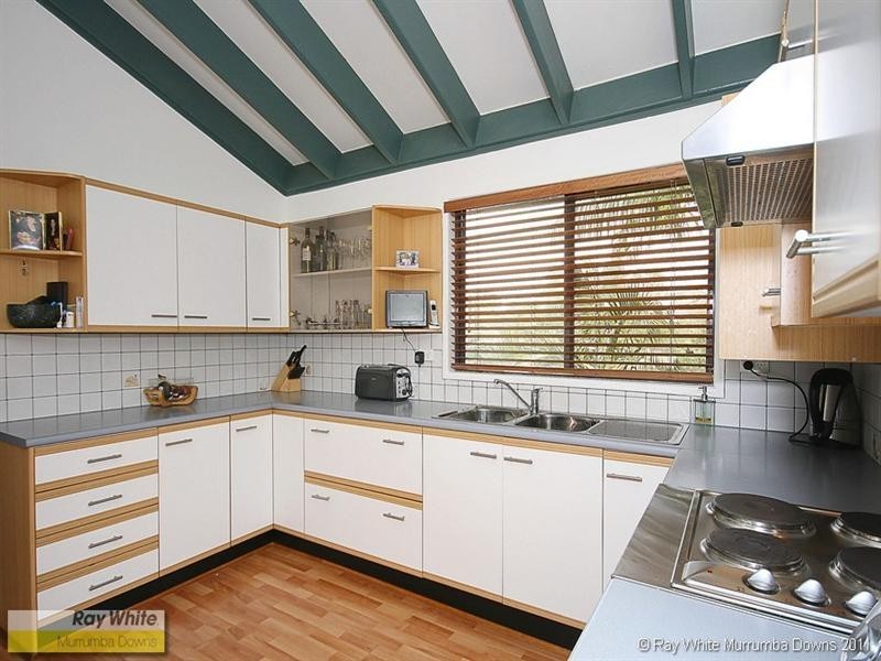 9 Janmarie Court, Kallangur QLD 4503