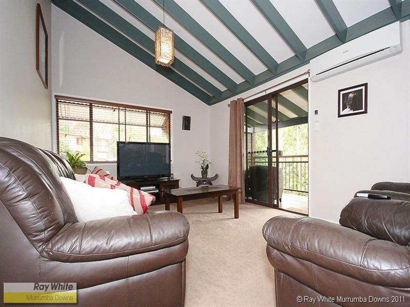 9 Janmarie Court, Kallangur QLD 4503