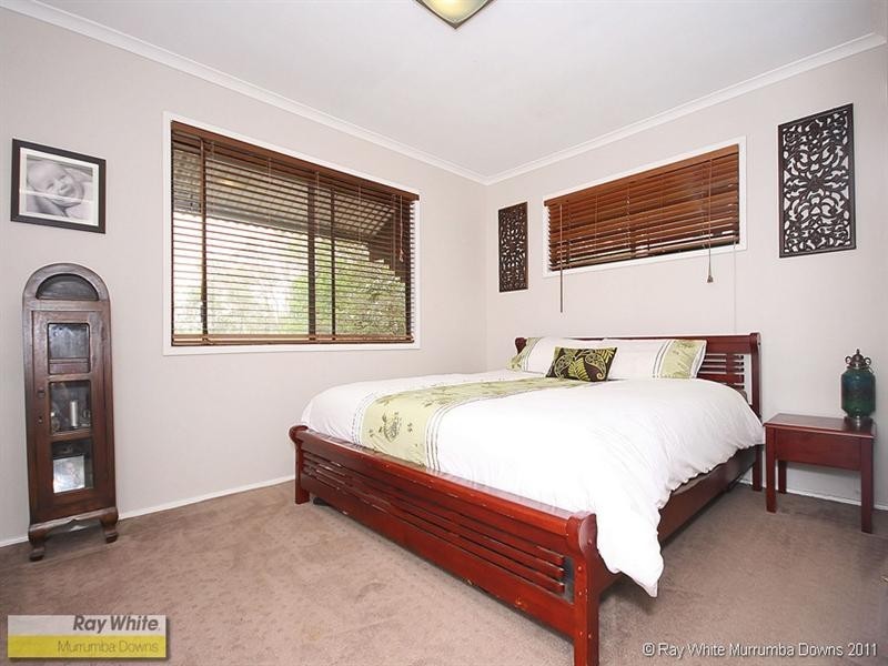 9 Janmarie Court, Kallangur QLD 4503