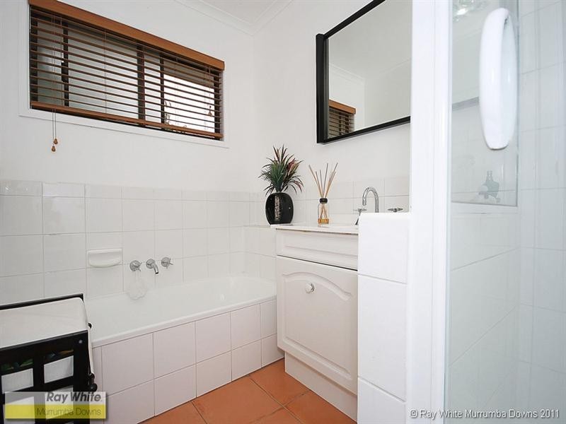 9 Janmarie Court, Kallangur QLD 4503