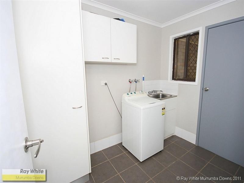 36 Melinda Court, Kallangur QLD 4503