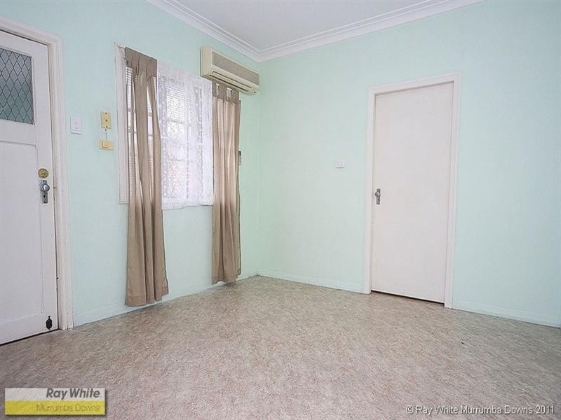 121 School Road, Kallangur QLD 4503